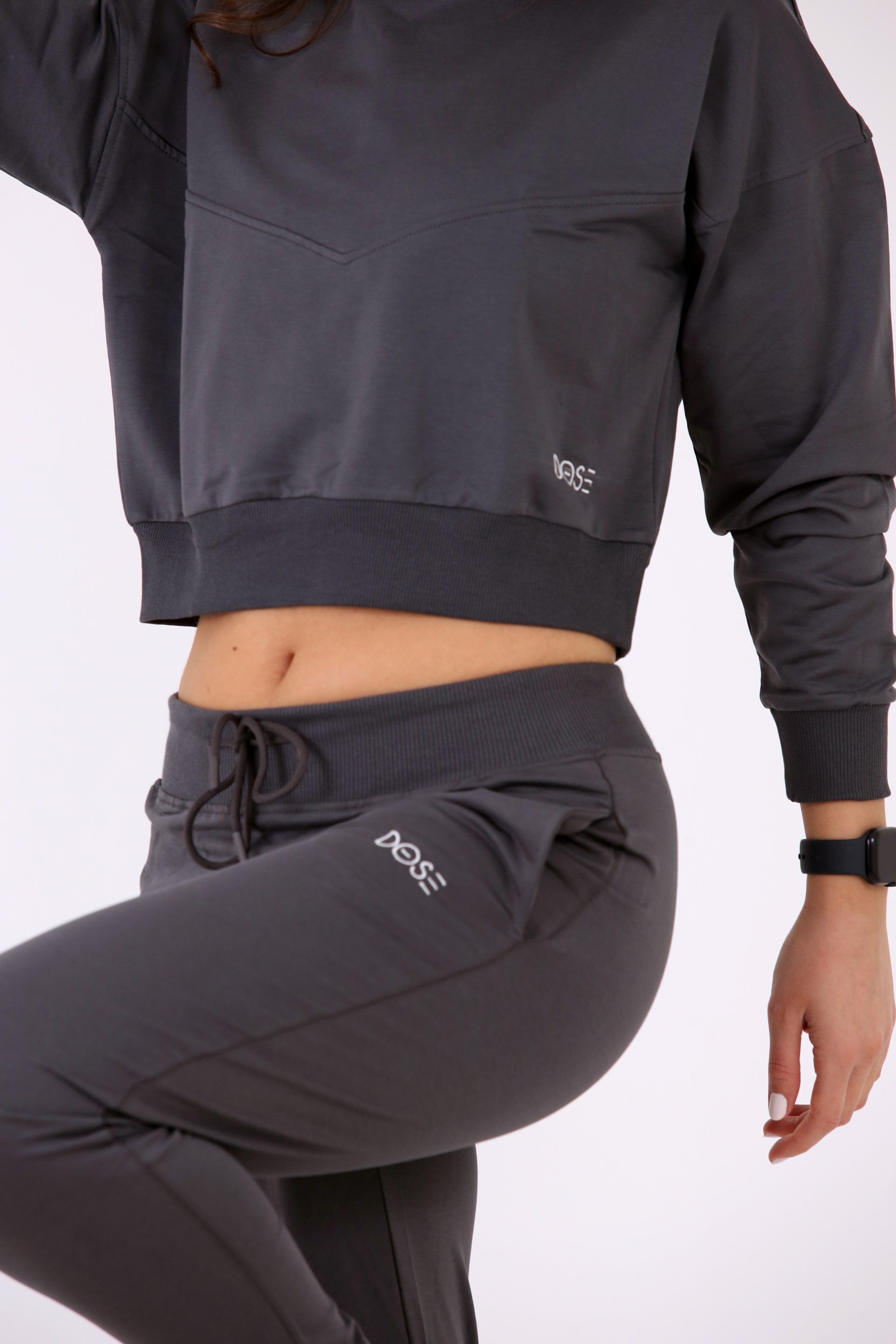 ANDORRA - Oversized Crop Crewneck