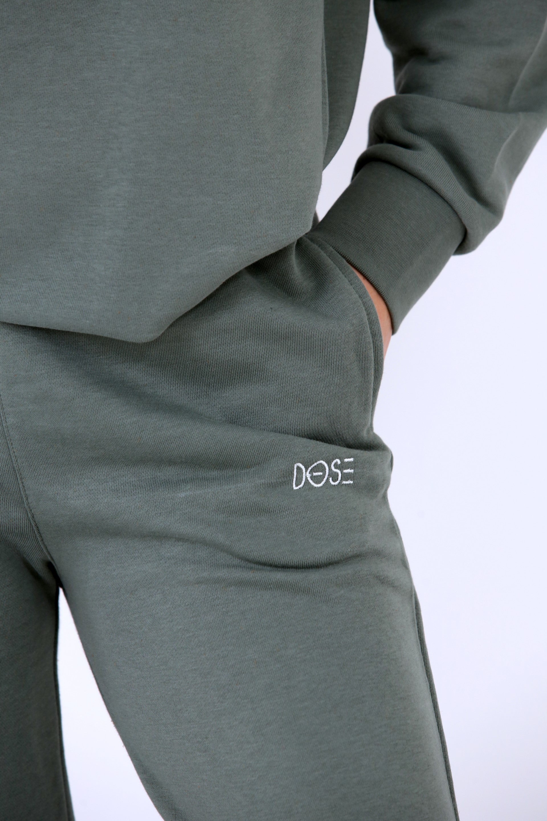 SOFIA - Cuffed Legs Sweatpants