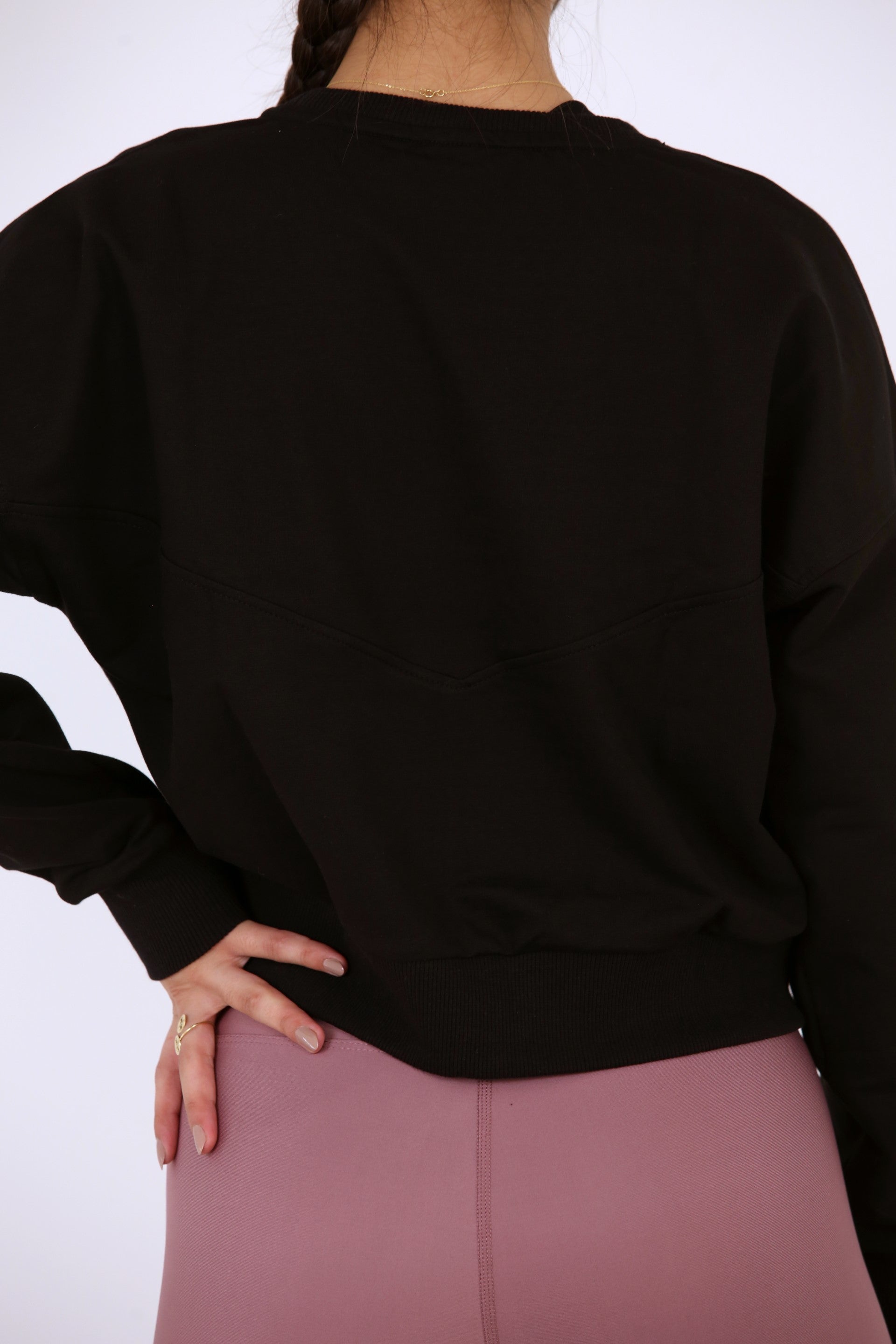 ANDORRA - Oversized Crop Crewneck