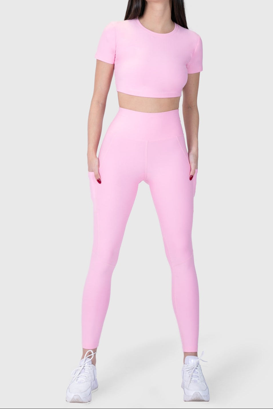 GUARDA - Sports Short Sleeve Crop Top