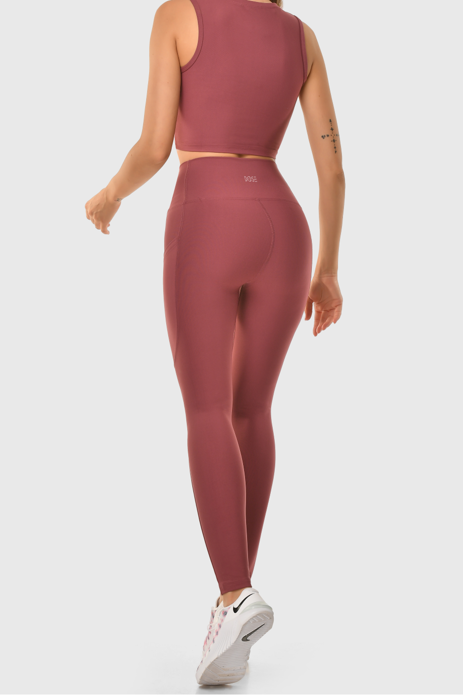 GRANADA - Pocket High-Waisted Sports Leggings