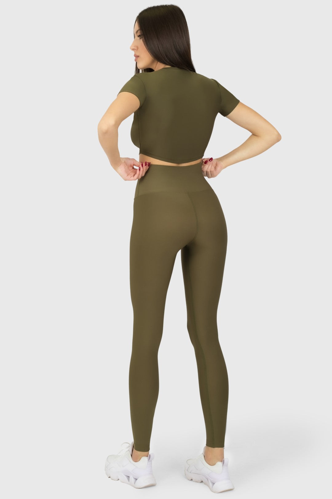 GUARDA - Sports Short Sleeve Crop Top